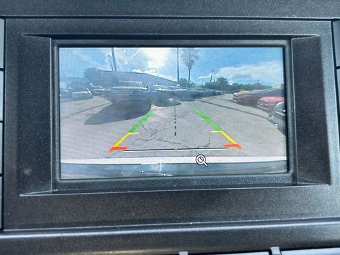 Used 2018 Ford Mustang Coupe image 17