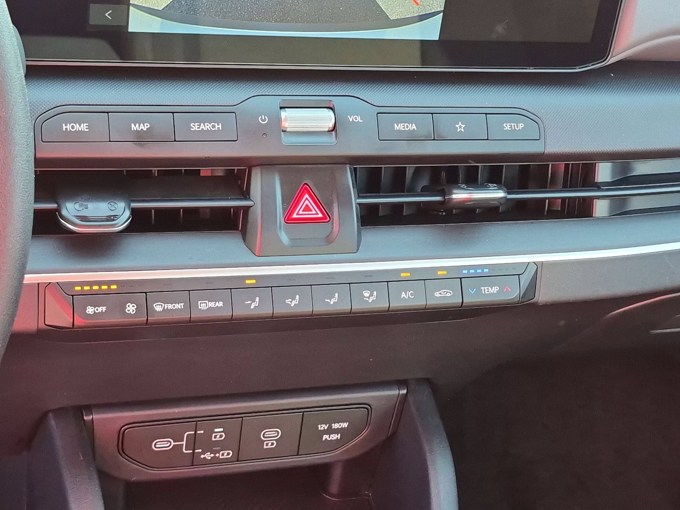 Used 2025 Kia K4 FWD image 23