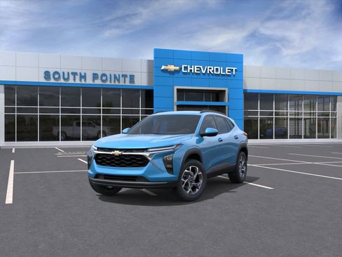 New 2026 Chevrolet Trax LT FWD image 8