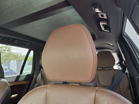 Used 2023 Volvo XC90 T8 Plus AWD/4WD image 16
