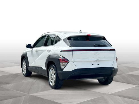 Used 2025 Hyundai Kona SE FWD image 6