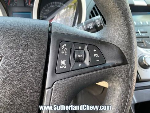 Used 2015 Chevrolet Equinox LS image 20