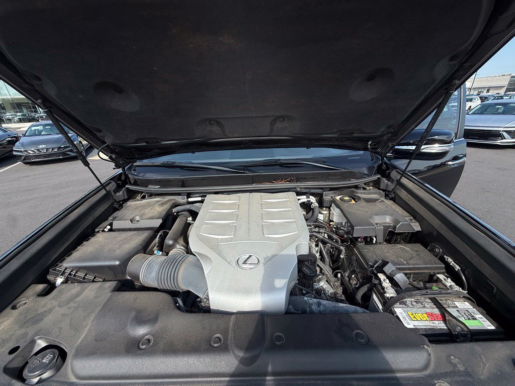 Used 2023 Lexus GX 460 Luxury w/ Sport Design Package AWD/4WD image 34