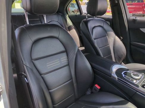 Used 2021 Mercedes-Benz C 300 Sedan image 29