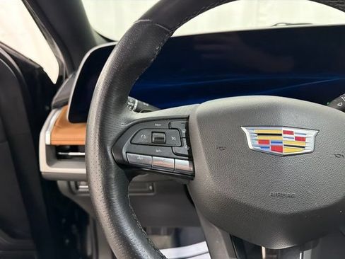 Used 2024 Cadillac XT4 Sport AWD/4WD image 12