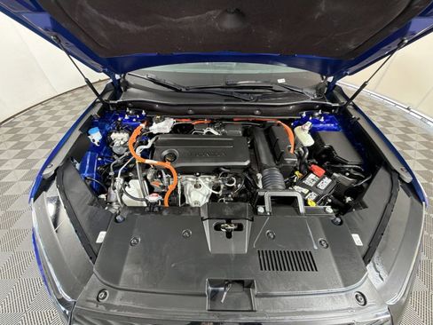 Used 2025 Honda CR-V Sport Touring image 26