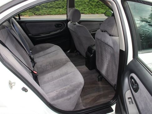 Used 2001 Nissan Maxima SE FWD image 6