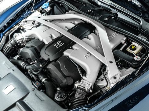 Used 2016 Aston Martin DB9 GT RWD image 48