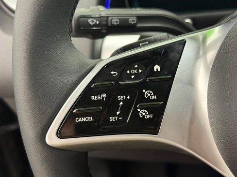 New 2025 Mercedes-Benz GLB 250 4MATIC image 11