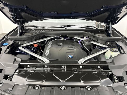 New 2026 BMW X5 xDrive40i w/ M Sport Package AWD/4WD image 20