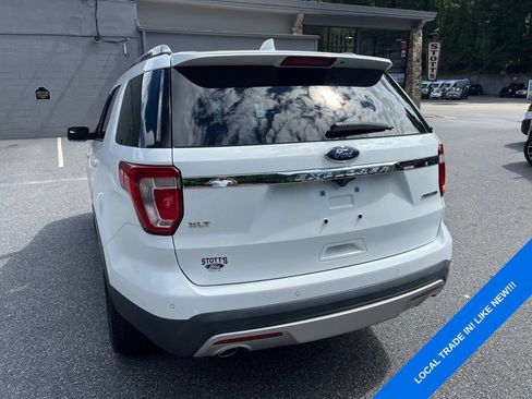 Used 2016 Ford Explorer XLT w/ Equipment Group 202A FWD image 19