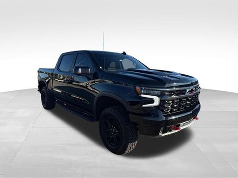 Used 2026 Chevrolet Silverado 1500 ZR2 w/ LPO, Dark Essentials Package AWD/4WD image 7