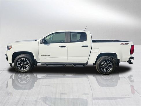 Used 2021 Chevrolet Colorado Z71 w/ Safety Package image 3