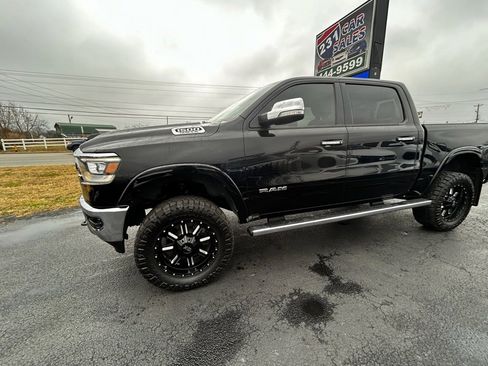 Used 2019 RAM 1500 Laramie image 7