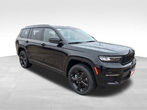 New 2025 Jeep Grand Cherokee L Limited image 7
