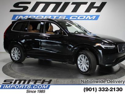 Used 2017 Volvo XC90 T6 Momentum w/ Vision Package