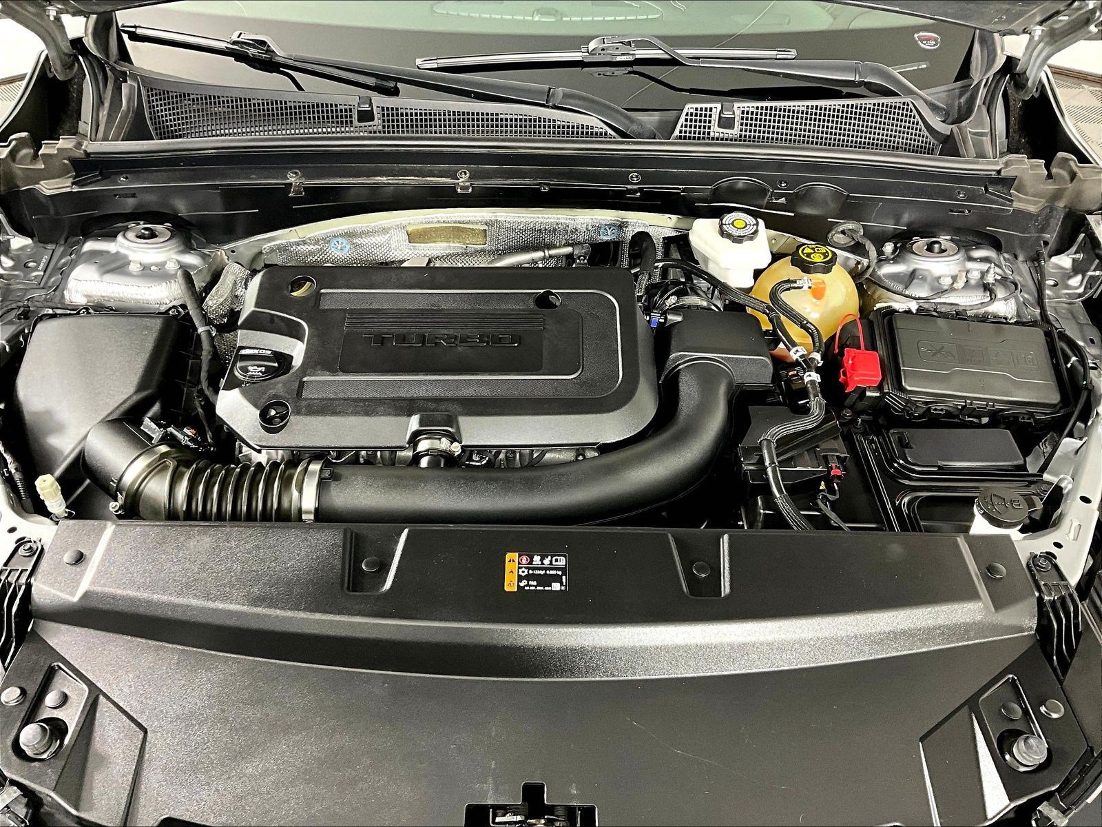 Used 2023 Buick Envision Essence w/ Sport Touring Package FWD image 30