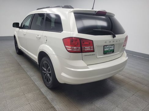 Used 2018 Dodge Journey SE w/ Blacktop Package image 5