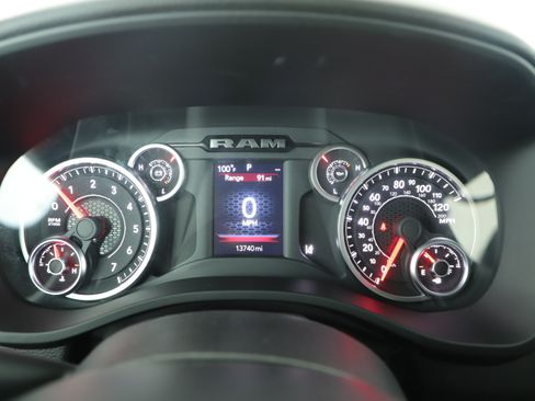 Used 2025 RAM 1500 Lone Star RWD image 20