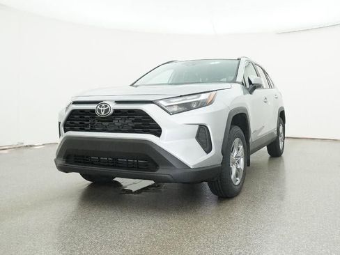 New 2025 Toyota RAV4 XLE image 32