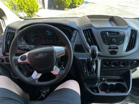Used 2015 Ford Transit 150 130 Low Roof RWD image 8