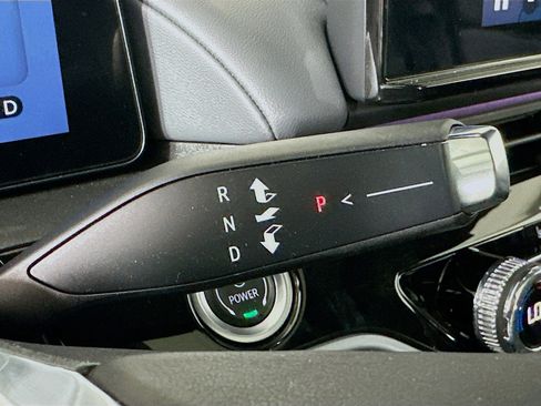 Used 2024 Honda Prologue Touring image 25