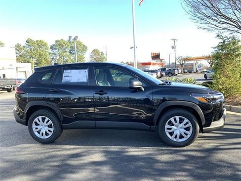 New 2026 Toyota Corolla Cross L image 9