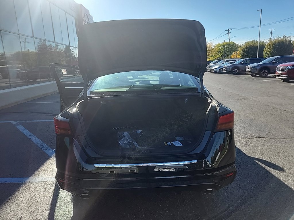 Certified 2023 Nissan Altima 2.5 SR FWD image 27