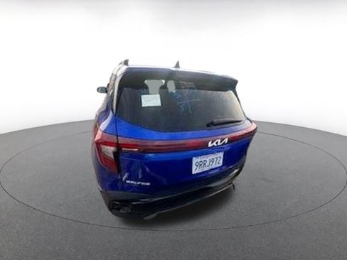 Used 2025 Kia Seltos S image 9