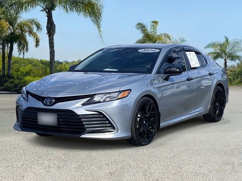 Used 2024 Toyota Camry LE FWD image 2
