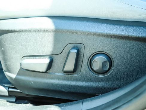 Used 2023 Hyundai Kona SEL FWD image 19