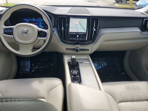 Certified 2024 Volvo XC60 B5 Plus AWD/4WD image 13