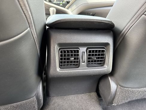 Used 2021 Toyota Camry XSE FWD image 37