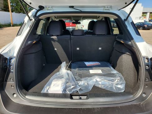 New 2026 Nissan Kicks SV w/ Cold Weather Package image 9