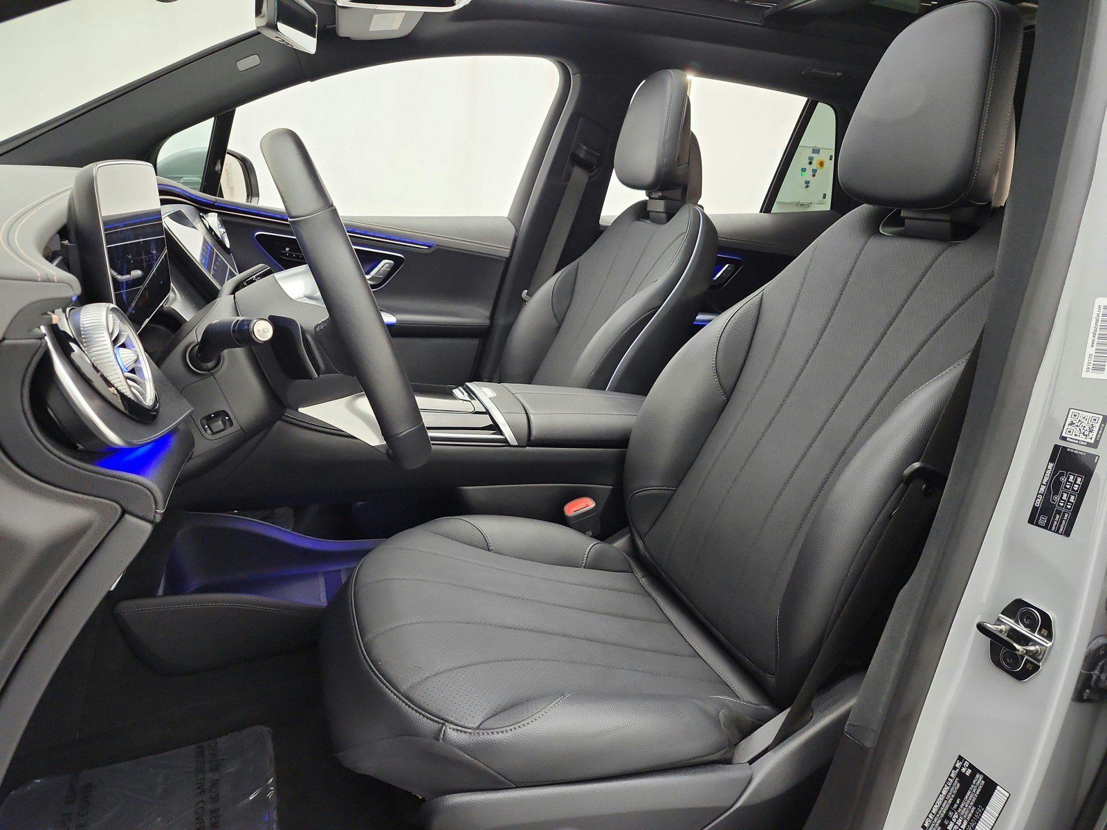 Used 2023 Mercedes-Benz EQE 350+ 4MATIC SUV image 13