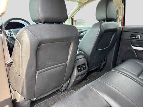 Used 2014 Ford Edge SEL w/ Equipment Group 204A FWD image 17