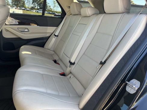 Used 2020 Mercedes-Benz GLE 350 image 16