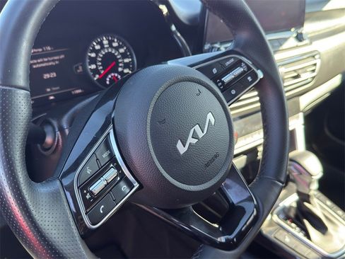 Used 2023 Kia Seltos SX image 15
