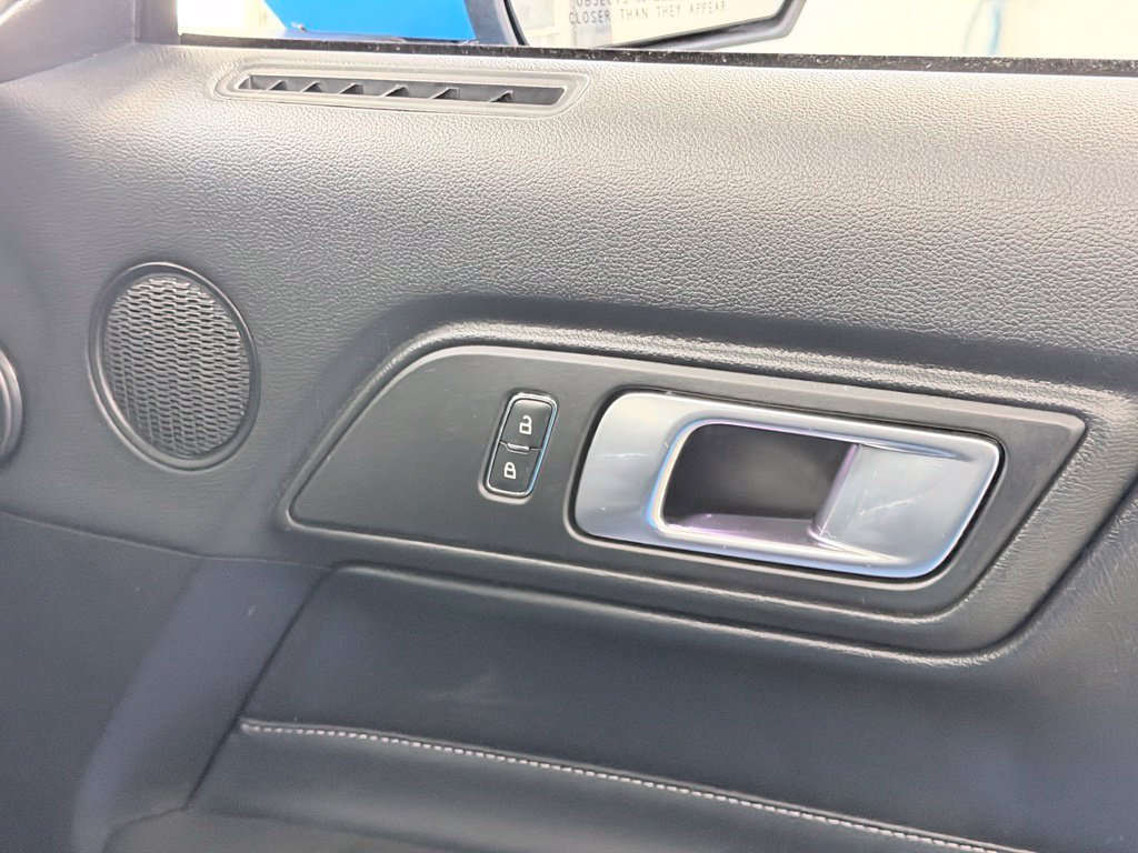 Used 2022 Ford Mustang Premium RWD image 30
