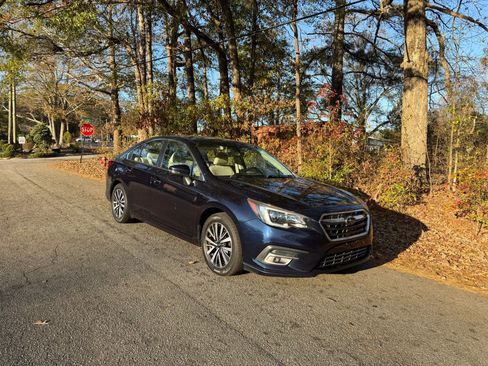 Used 2018 Subaru Legacy 2.5i Premium w/ Eyesight & BSD & Rcta & HBA image 12