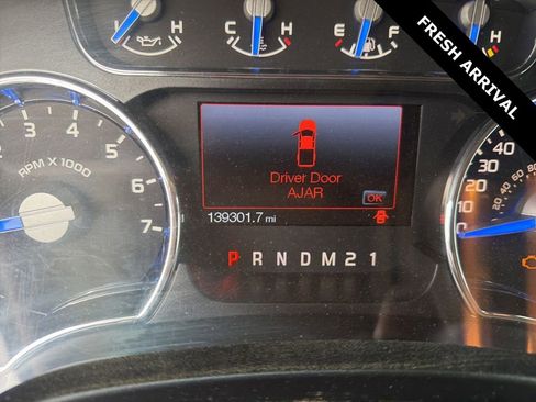 Used 2013 Ford F150 King Ranch w/ King Ranch Luxury Pkg AWD/4WD image 12