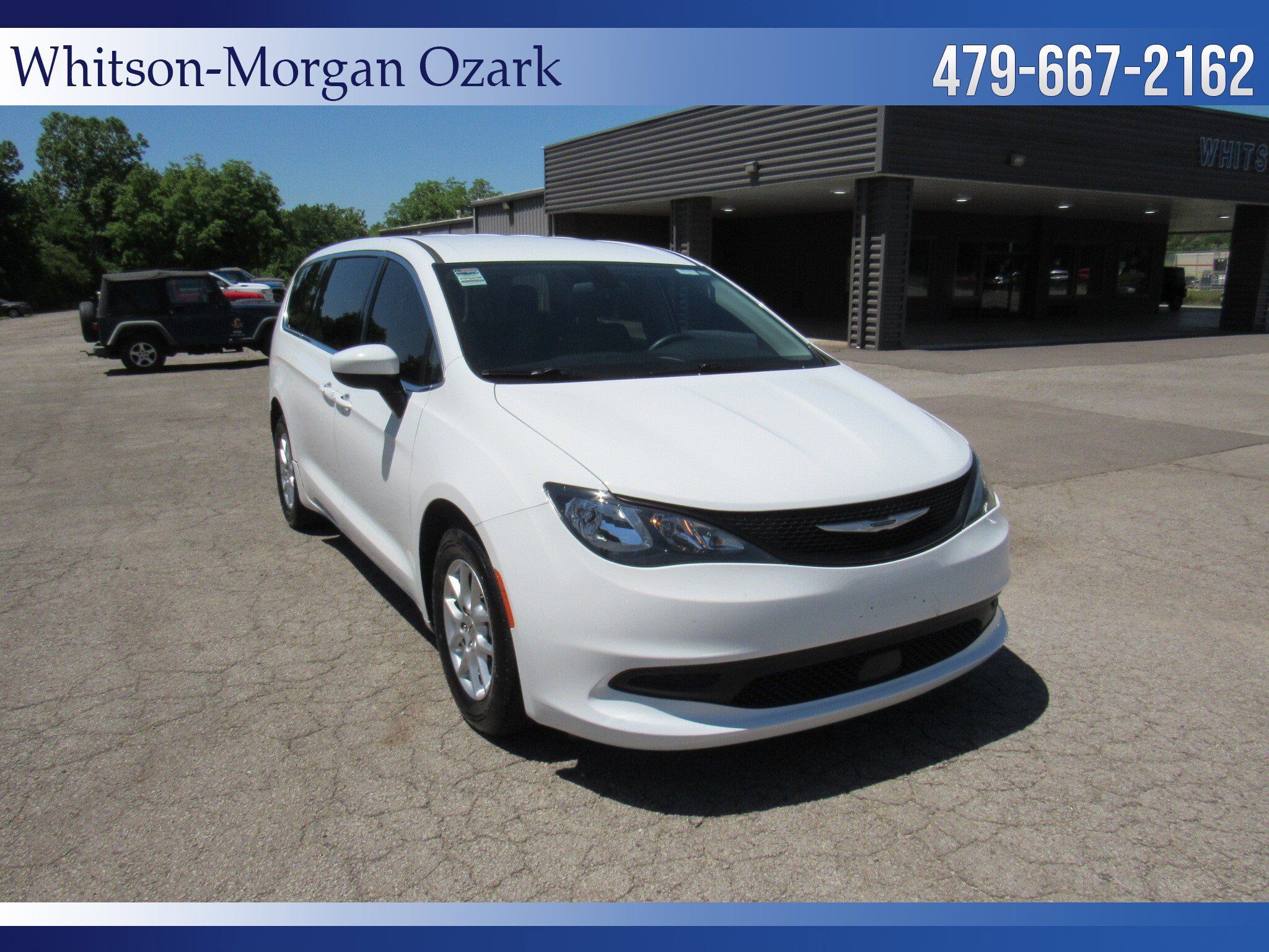 Used 2022 Chrysler Voyager LX FWD image 21