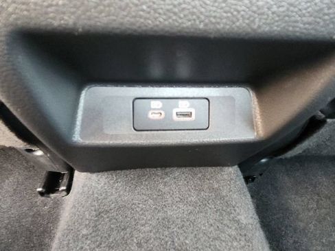 Used 2025 Nissan Altima 2.5 SR FWD image 19