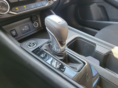 Certified 2024 Nissan Sentra S FWD image 29