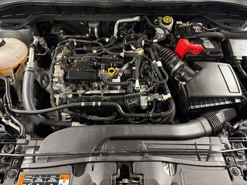 Certified 2022 Ford Escape SE AWD/4WD image 36