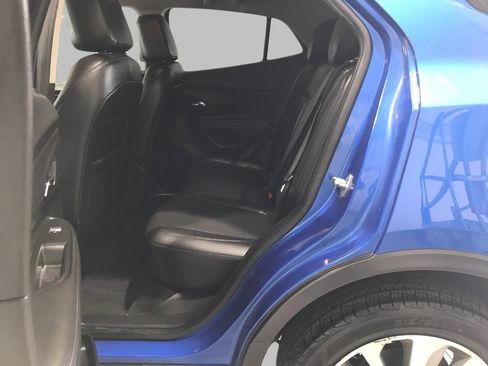 Used 2018 Buick Encore Preferred image 21