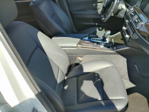 Used 2016 BMW 528i Sedan RWD image 4
