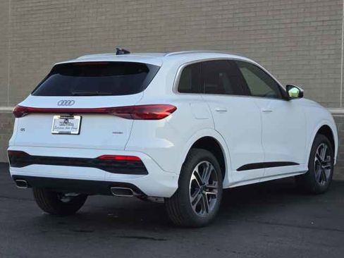 New 2025 Audi Q5 Premium image 22