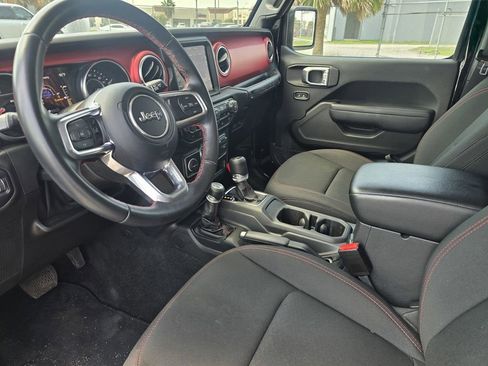 Used 2022 Jeep Wrangler Unlimited Rubicon AWD/4WD image 20
