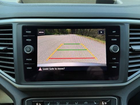 Used 2019 Volkswagen Atlas SE w/ Towing Package image 27